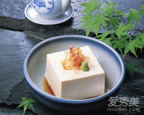 娱乐爆料白豆腐视频大全,娱乐爆料背后的精彩瞬间 第1张 娱乐爆料白豆腐视频大全,娱乐爆料背后的精彩瞬间 第1张