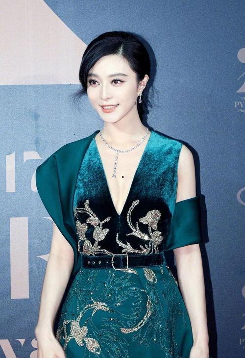 吴谨言爆料范冰冰视频是真的吗,吴谨言爆料范冰冰视频真实性揭秘